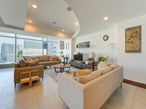 High Floor | Unfurnished | Ready to move in, picture 3