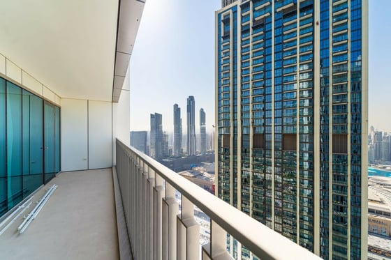 Dior Home | Burj Khalifa View | No Agents Please, picture 18