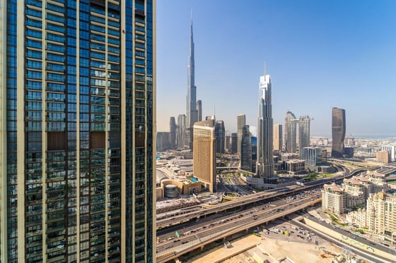 Dior Home | Burj Khalifa View | No Agents Please, picture 19