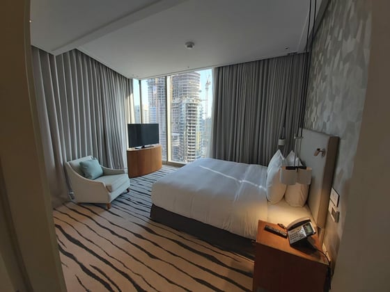 Burj Khalifa View | Study Room | High Floor, picture 7