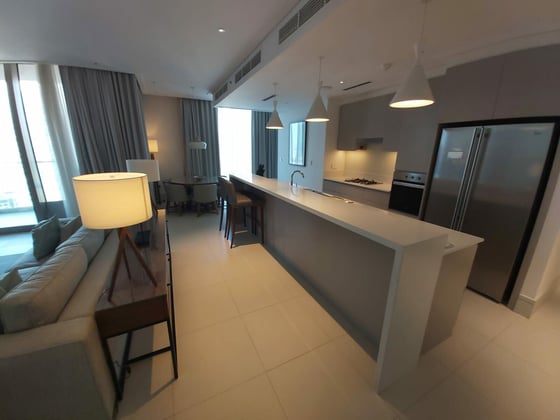 Burj Khalifa View | Study Room | High Floor, picture 5