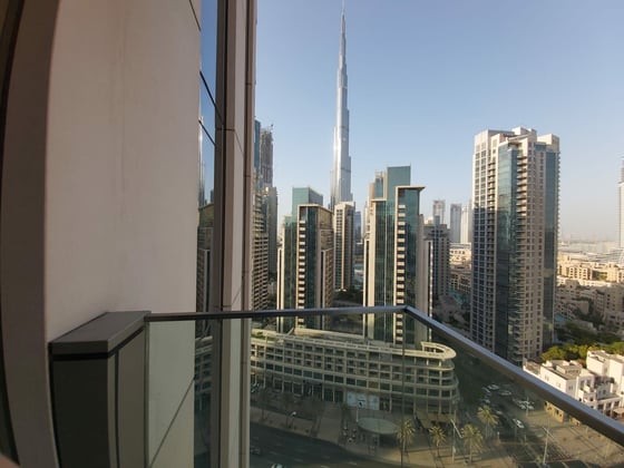 Burj Khalifa View | Study Room | High Floor, picture 1