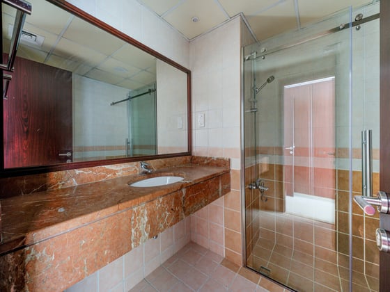 Full Marina and Sea View | Spacious | High Floor, picture 25