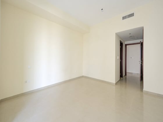 Full Marina and Sea View | Spacious | High Floor, picture 6