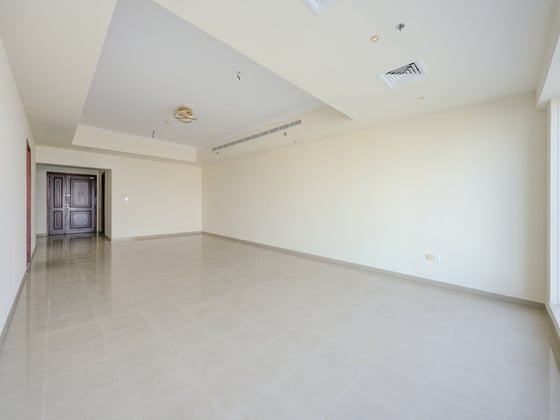Full Marina and Sea View | Spacious | High Floor, picture 3