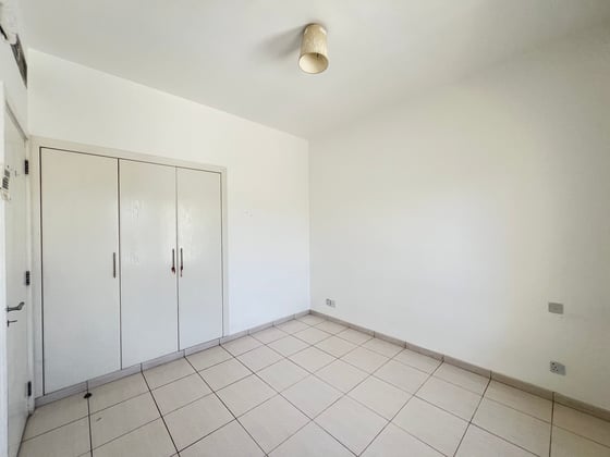 Landscaped Garden | Ready to Move | Spacious, picture 13