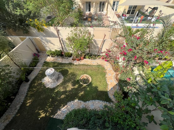 Landscaped Garden | Ready to Move | Spacious, picture 7