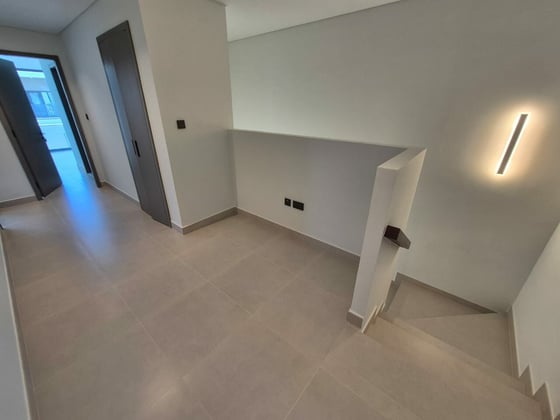 Brand New | Kitchen Appliances | Close to Pool, picture 4