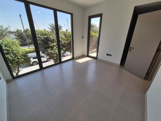 Brand New | Kitchen Appliances | Close to Pool, picture 6