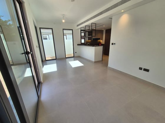 Brand New | Kitchen Appliances | Close to Pool, picture 2