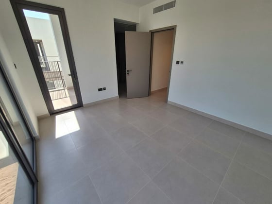 Brand New | Kitchen Appliances | Close to Pool, picture 7