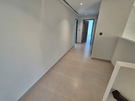 Brand New | Kitchen Appliances | Close to Pool, picture 5
