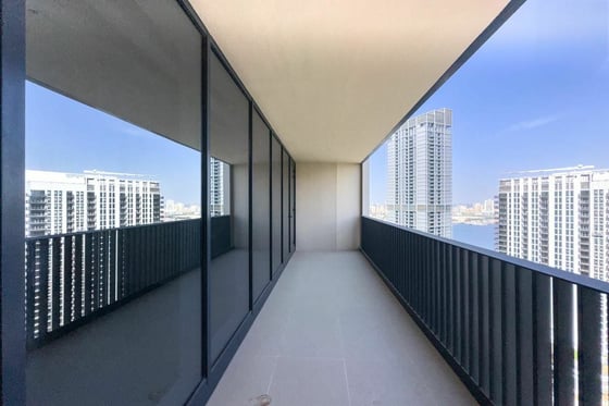 Vacant | Ready To Move | Good Views....., picture 8