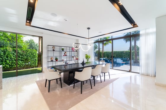 Exclusive 6BR Villa| Park Access & Private Pool, picture 6