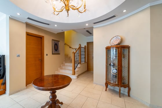 Single Row | Large Plot | Pool | Park View, picture 7