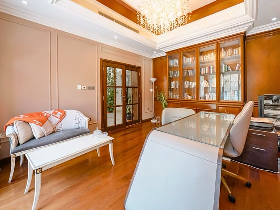Elegant  |  Luxury  Villa  |  Huge  Plot, picture 12