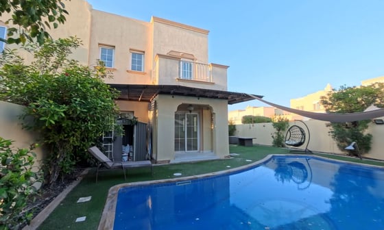 Available Now | Private Pool | Upgraded Type 4E, picture 1