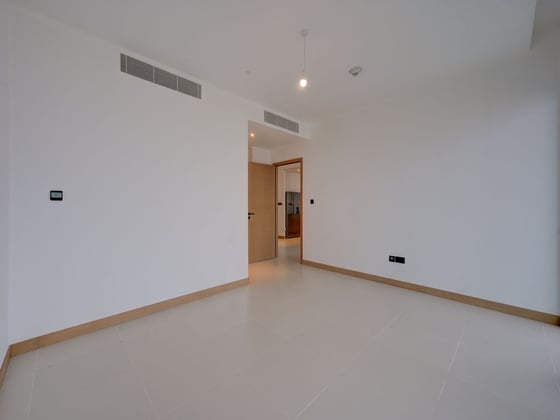 Rare Views | High Floor | Iconic Location, picture 18