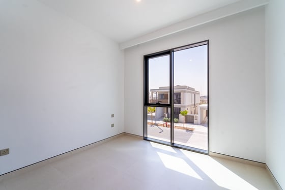 Corner Villa | Great Location | Vacant.., picture 12
