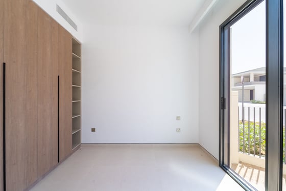 Corner Villa | Great Location | Vacant.., picture 15