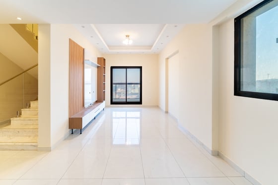Vacant Now | Vastu | Marina View........, picture 10