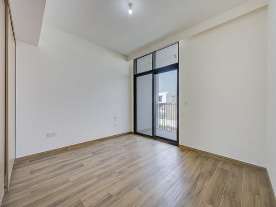 Corner Plot | Elevated Location | Single Row, picture 17