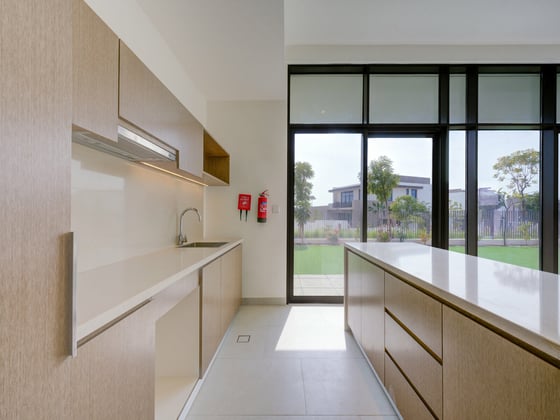 Corner Plot | Elevated Location | Single Row, picture 8
