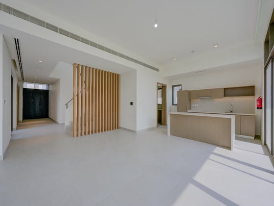Corner Plot | Elevated Location | Single Row, picture 6