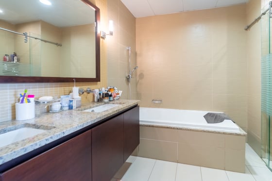 Private Beach Access | Sea View |  Prime Location, picture 17
