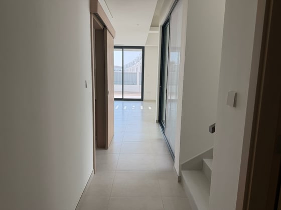 Brand New  |  Backing Park  |  Spacious., picture 10