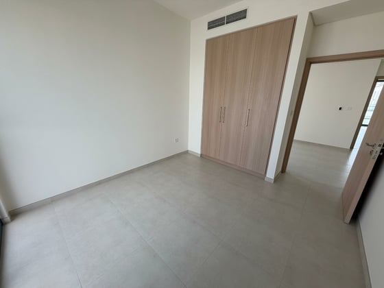 Brand New  |  Backing Park  |  Spacious., picture 17