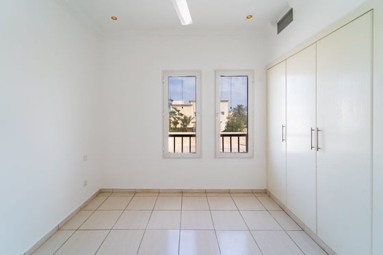 Upgraded | Prime Location | Available Now, picture 10