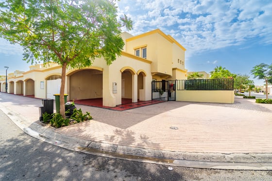Upgraded | Prime Location | Available Now, picture 18