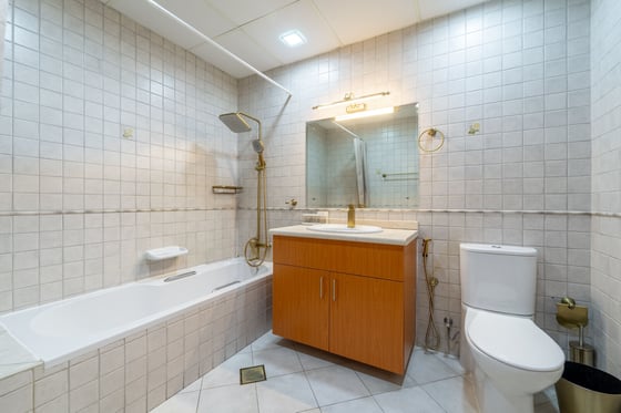 Fully Furnished  |  Vacant  |  Upgraded., picture 14