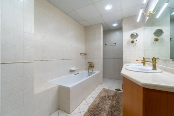 Fully Furnished  |  Vacant  |  Upgraded., picture 15