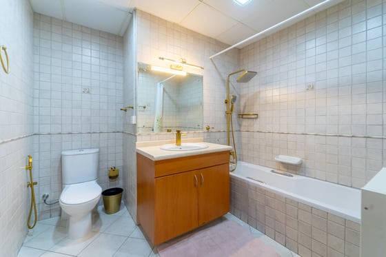 Fully Furnished  |  Vacant  |  Upgraded., picture 16