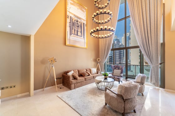 Fully Furnished  |  Vacant  |  Upgraded., picture 1