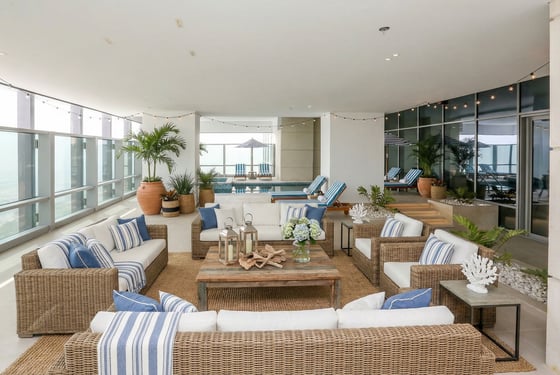 2 Living Rooms | Private Pool & Garden.., picture 36