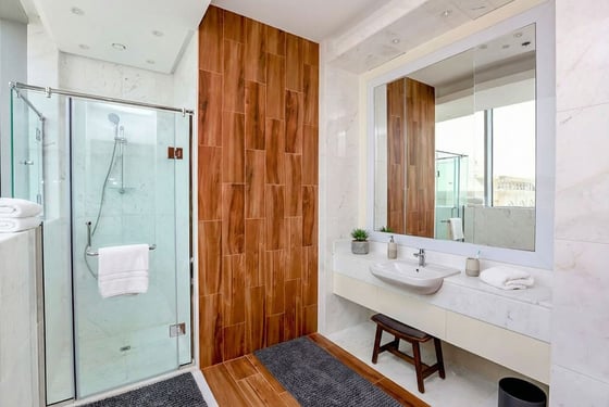 2 Living Rooms | Private Pool & Garden.., picture 34