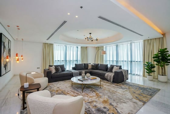 2 Living Rooms | Private Pool & Garden.., picture 27