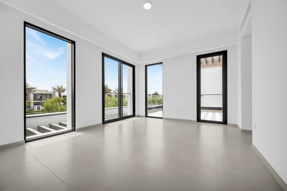 Brand New  |  Landscaped  |  Park Backing, picture 8