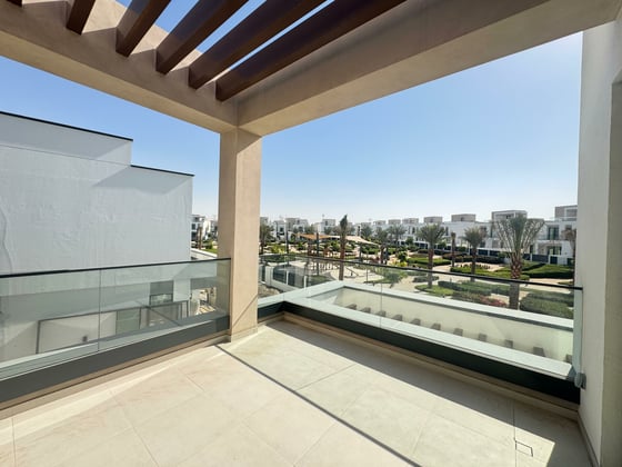 Brand New  |  Landscaped  |  Park Backing, picture 13