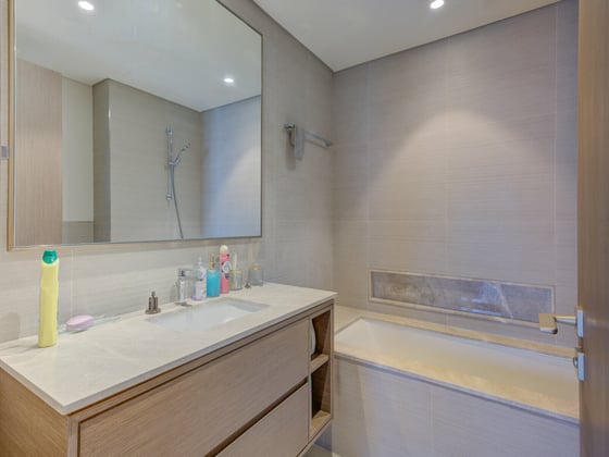 Chiller Free | Furnished | Burj and Fountain View, picture 6