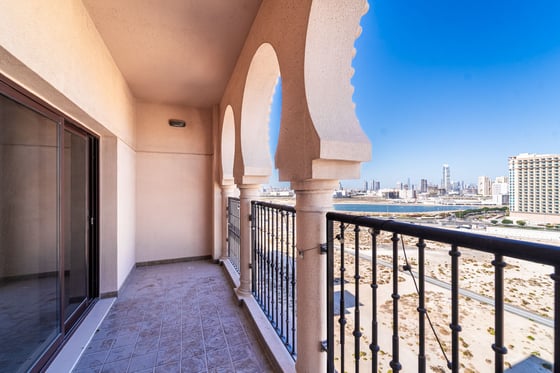 Cheapest | Vacant 2 Bedroom |  On The Market, picture 10