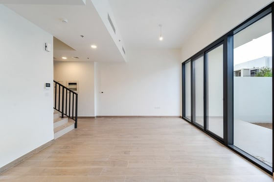 Duplex | Pool + Gym Access | Private Entrance, picture 5