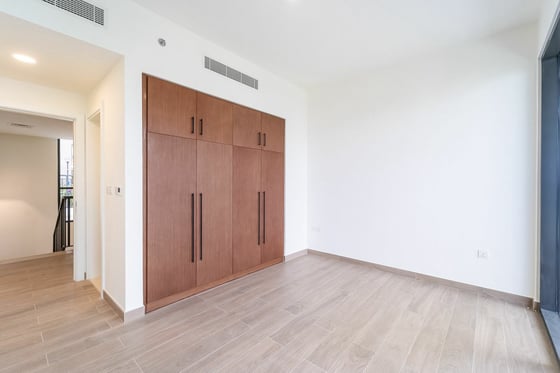 Duplex | Pool + Gym Access | Private Entrance, picture 17