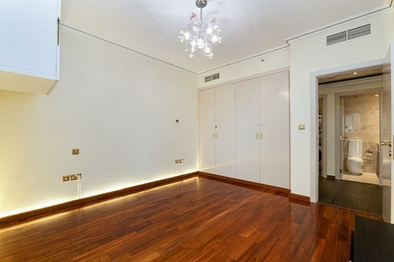Vacant | Upgraded | Well Priced........., picture 12