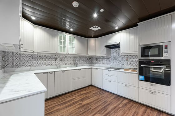 Vacant | Upgraded | Well Priced........., picture 8