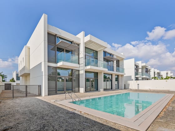 Luxury 6-Bed Villa in District One, MBR City Prime, picture 1