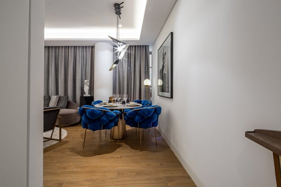 Ultra-Rare 2BR Duplex in the Iconic Uptown Tower, picture 10